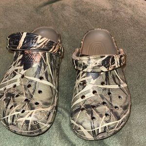 Camo crocs
